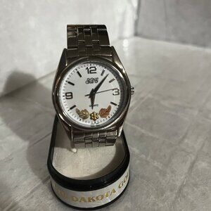 South Dakota Gold Watch, Black Hills Gold Jewelry